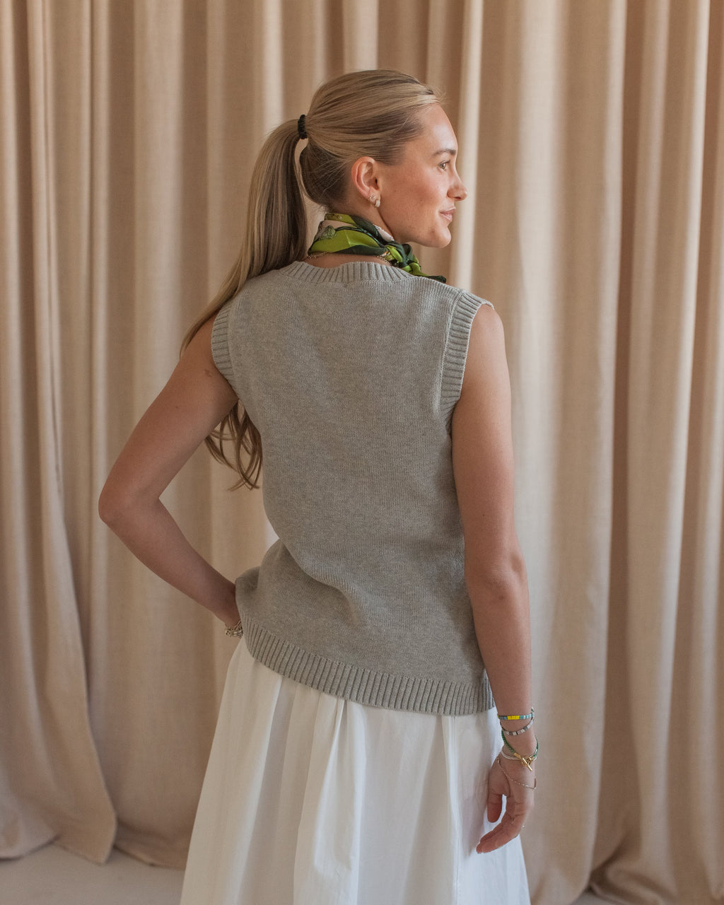 Melody Knit Vest- Grey