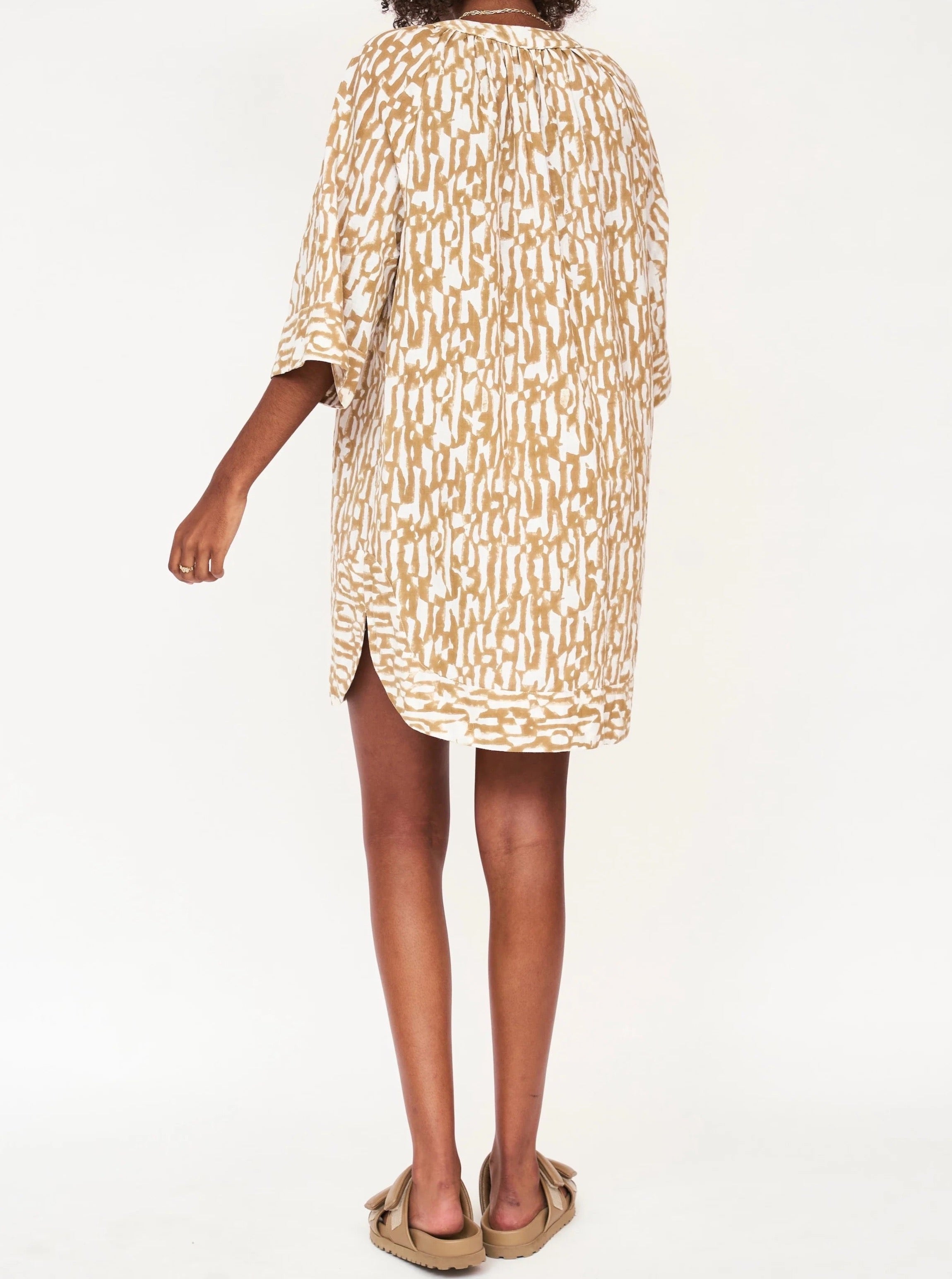 Mirth Palm Springs Short Dress in Driftwood